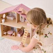 Casita de muñecas Amanda Rosado
